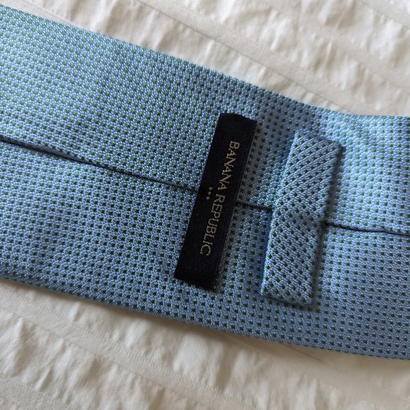 Banana Republic Blue and Green Tie - Picture 3 of 3